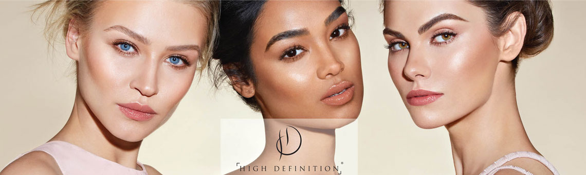 Create A Flawless Base With The HD Brows Foundation Sponge